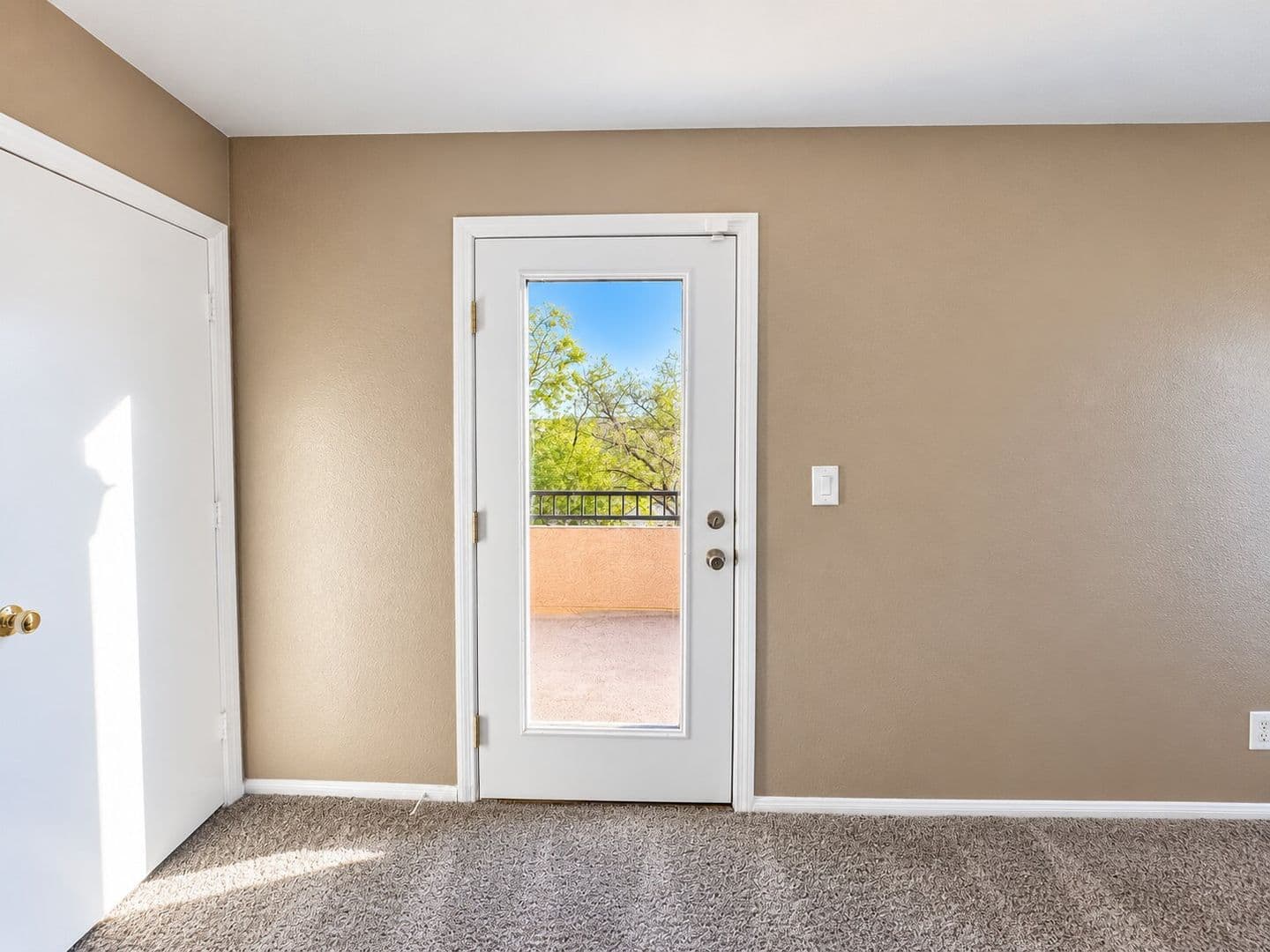 Las Vegas House: 10441 Vinson Point Ave