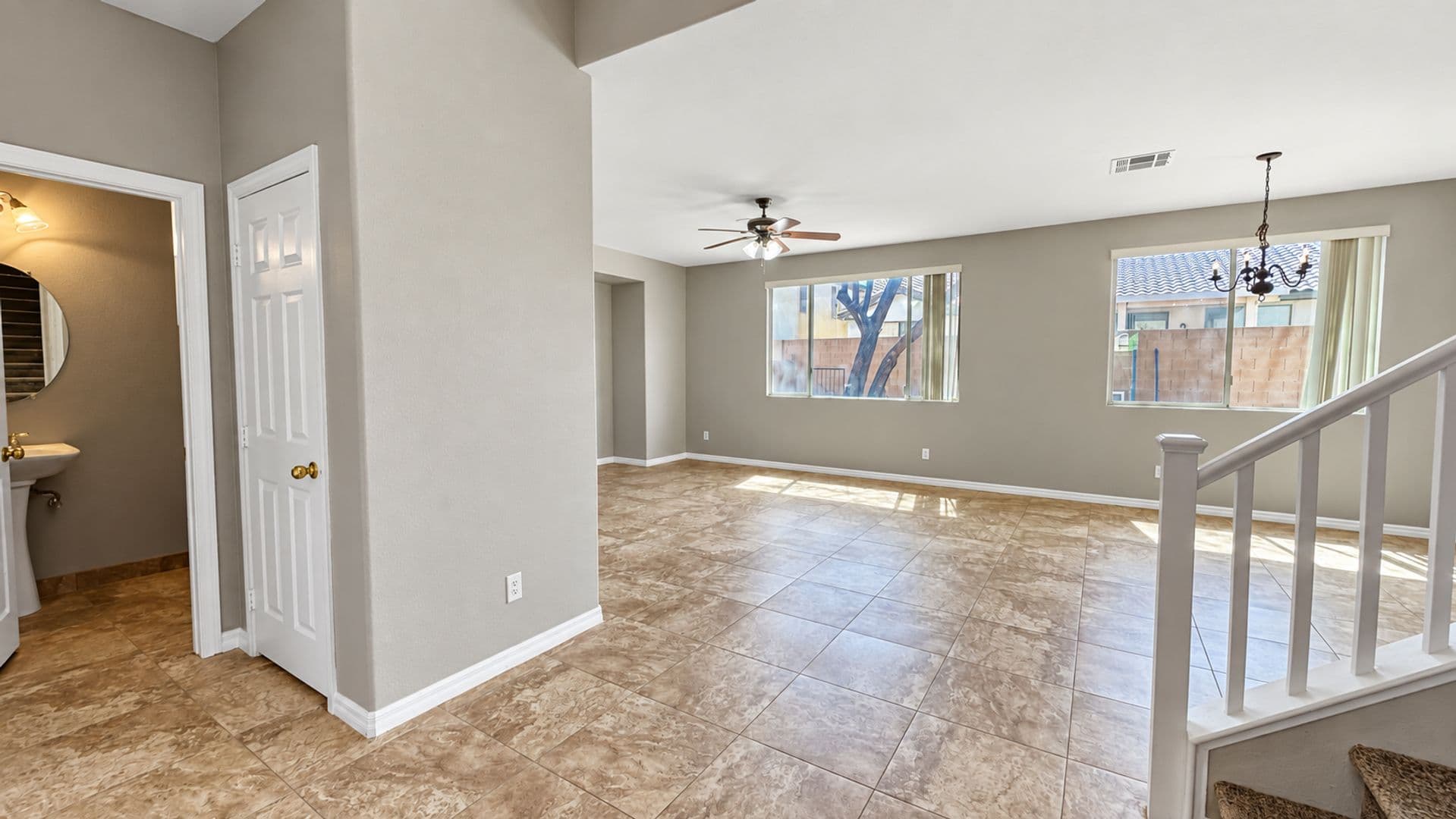 Las Vegas House: 7617 Pioneer Ranch Ave