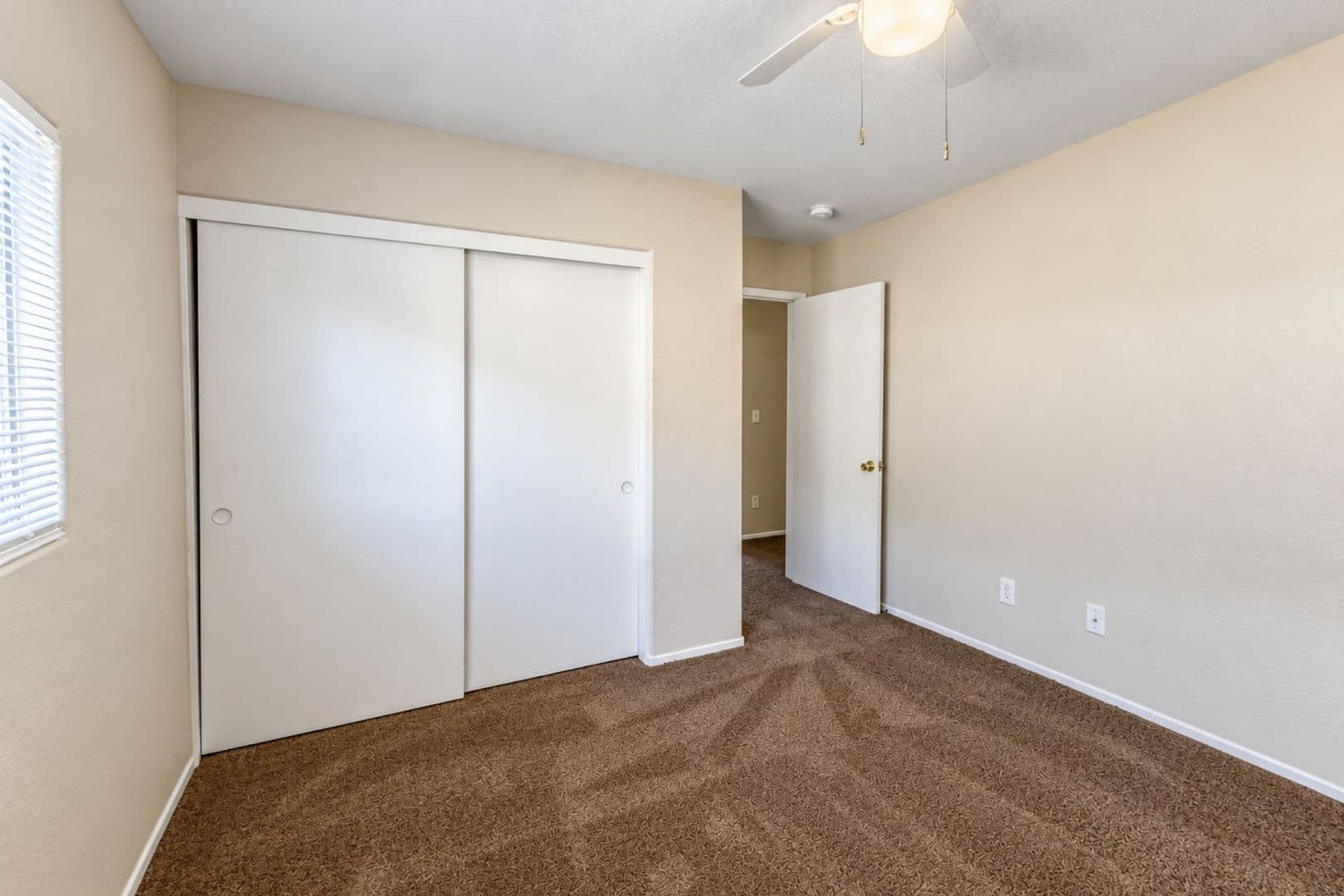 North Las Vegas House: 6225 Capehart Falls St