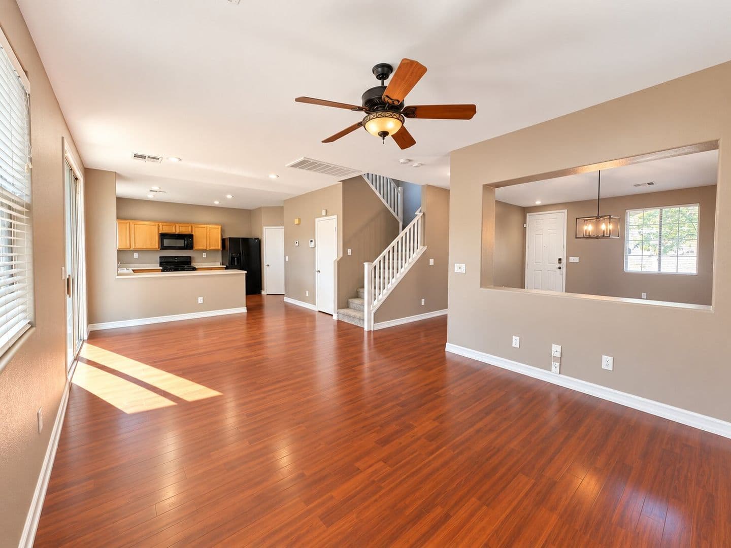 Las Vegas House: 10441 Vinson Point Ave