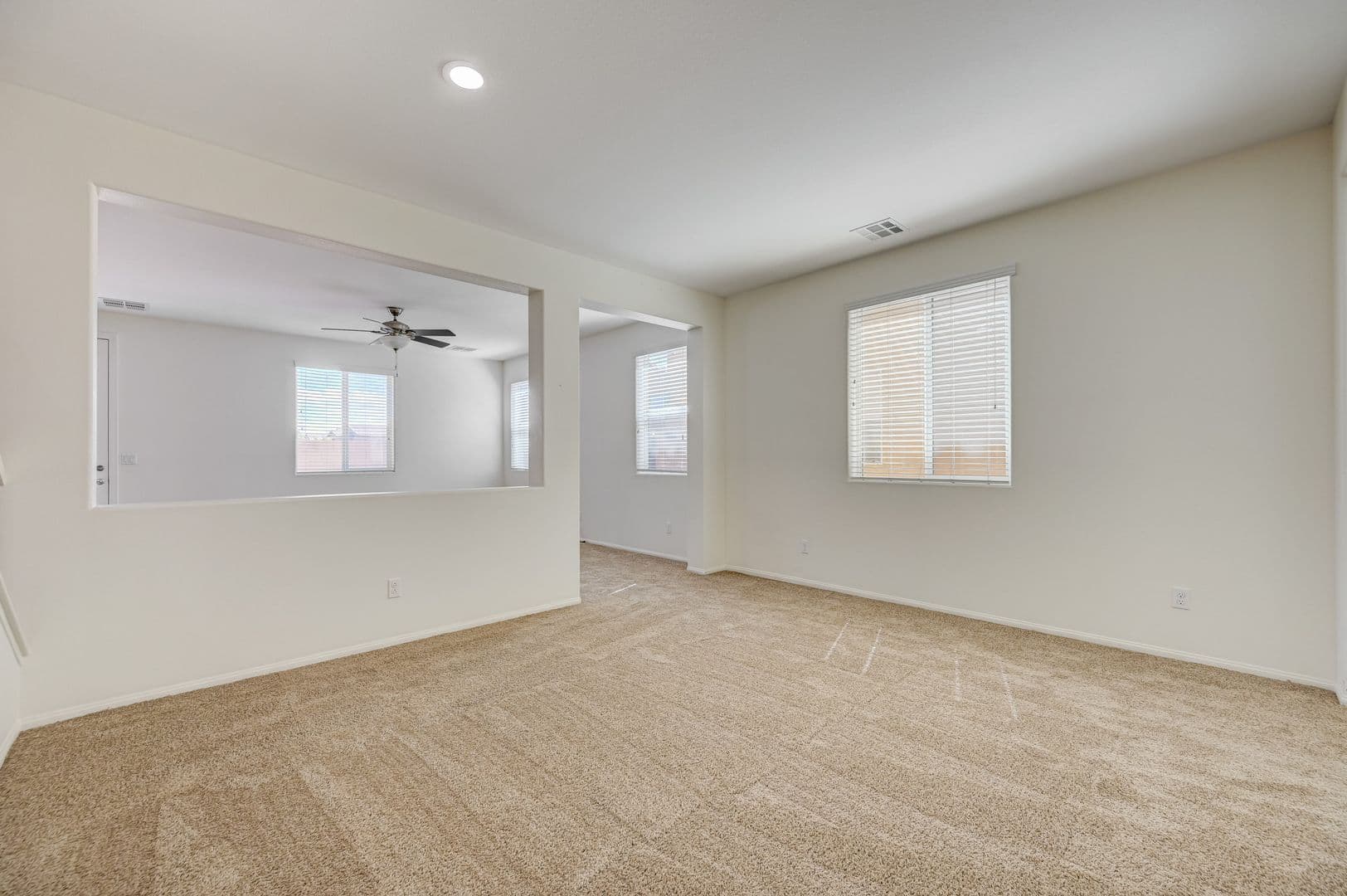 Las Vegas House: 968 Hidden Bull St