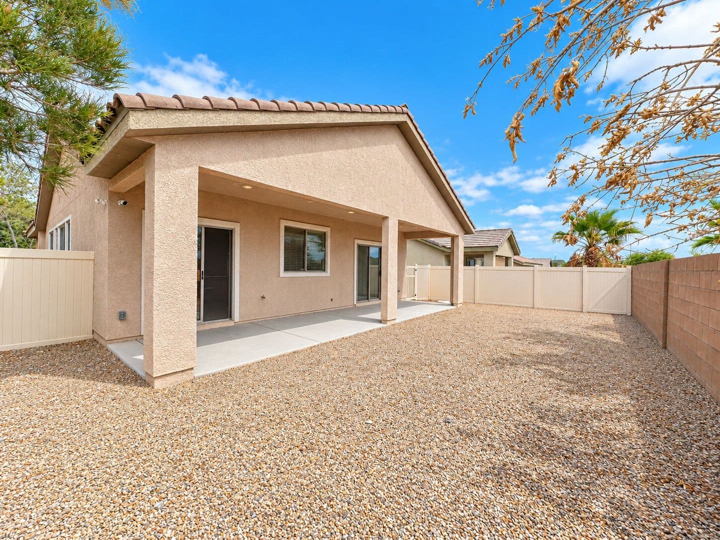 North Las Vegas House: 2025 Pipeline Beach Ct
