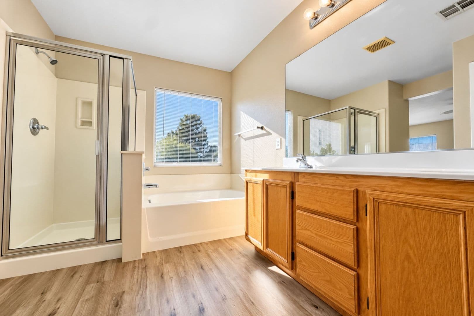 North Las Vegas House: 6225 Capehart Falls St