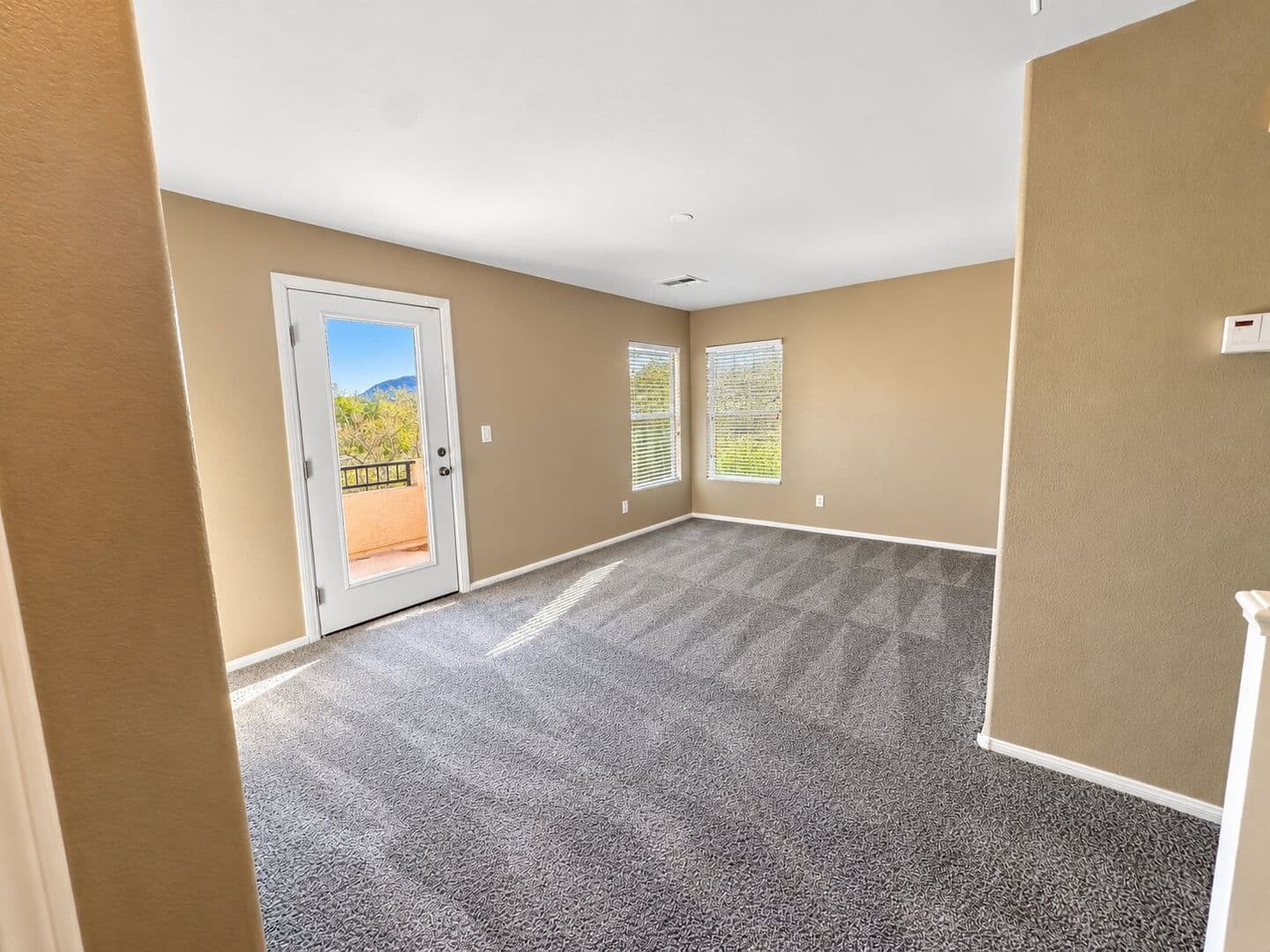 Las Vegas House: 10441 Vinson Point Ave