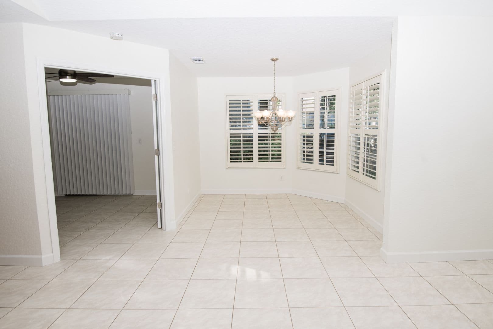 Lake Mary House: 954 Forest Ridge Court