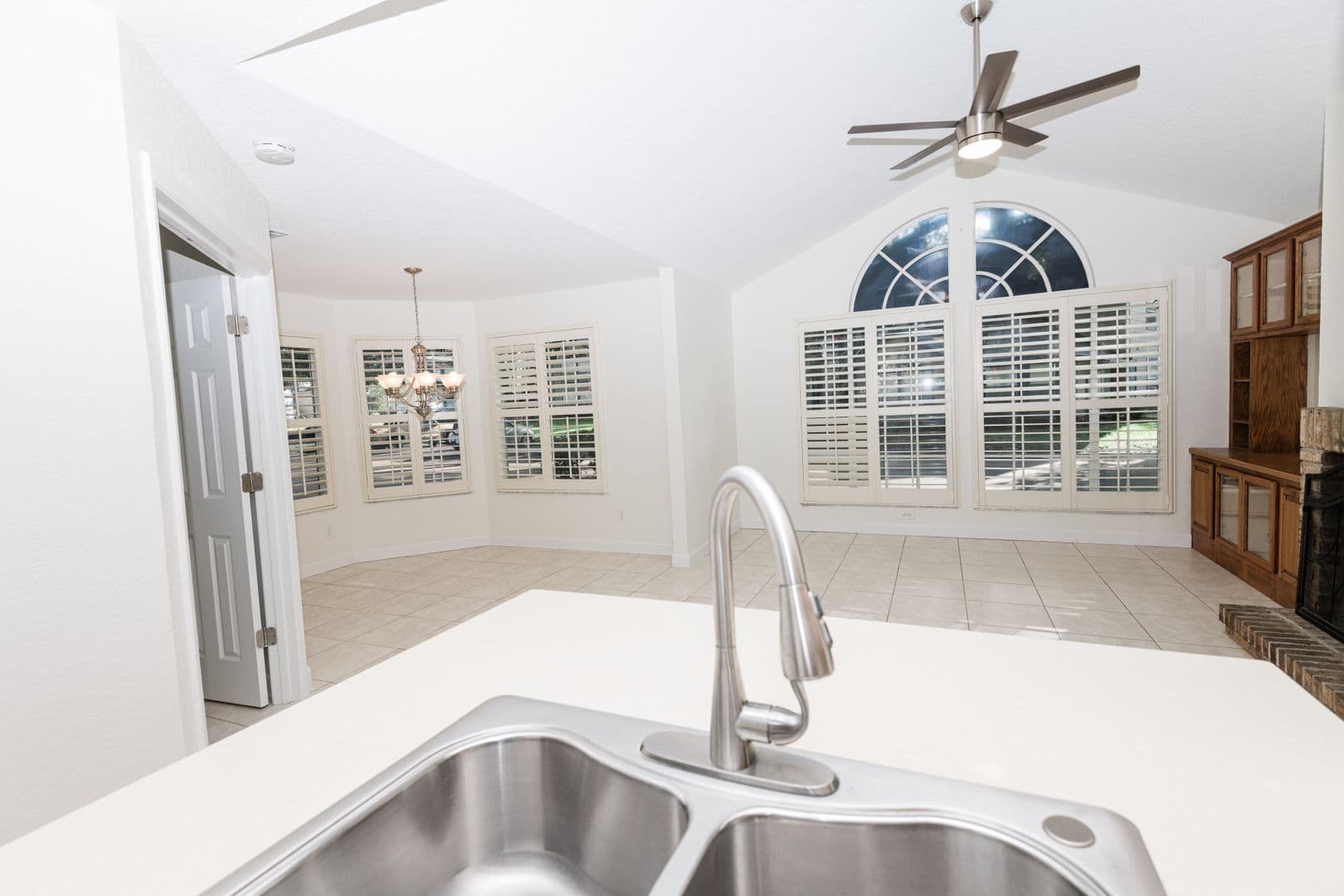 Lake Mary House: 954 Forest Ridge Court