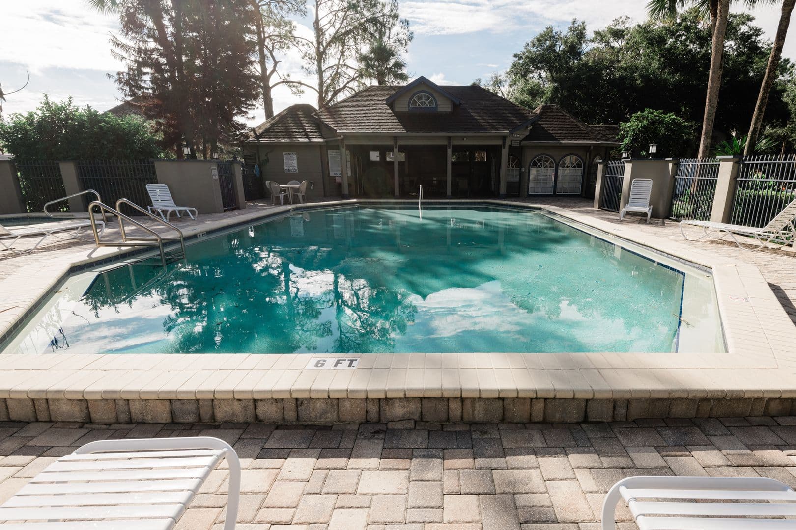 Lake Mary House: 954 Forest Ridge Court