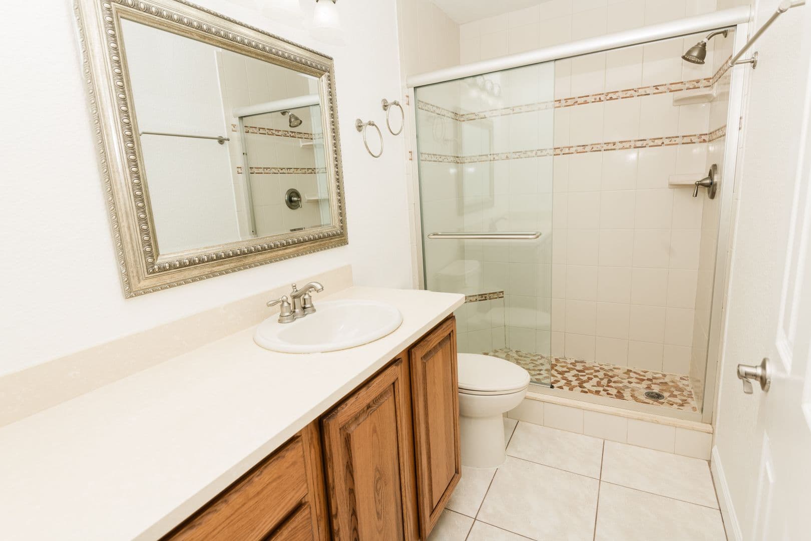Lake Mary House: 954 Forest Ridge Court