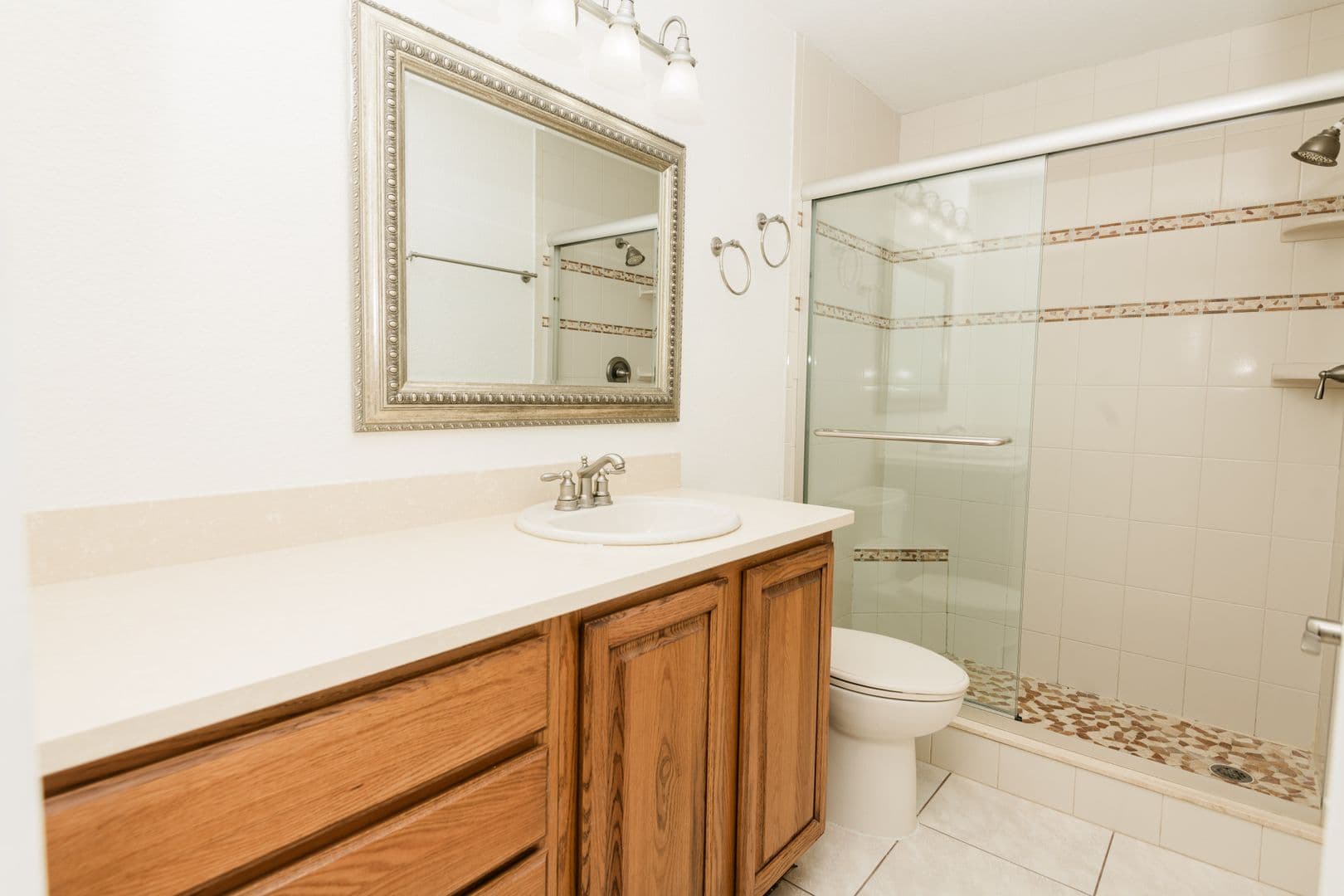Lake Mary House: 954 Forest Ridge Court
