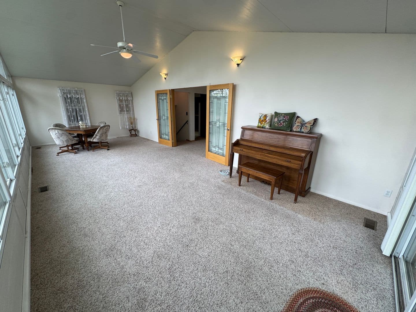 Broomfield House: 14981 Zuni St