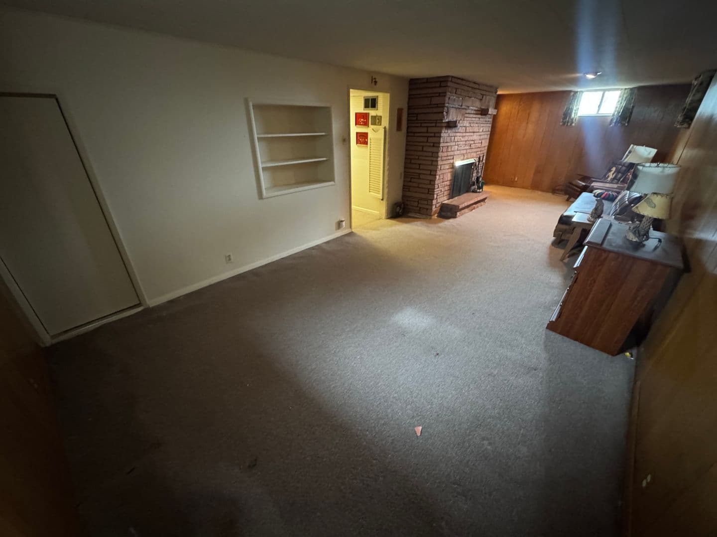 Broomfield House: 14981 Zuni St