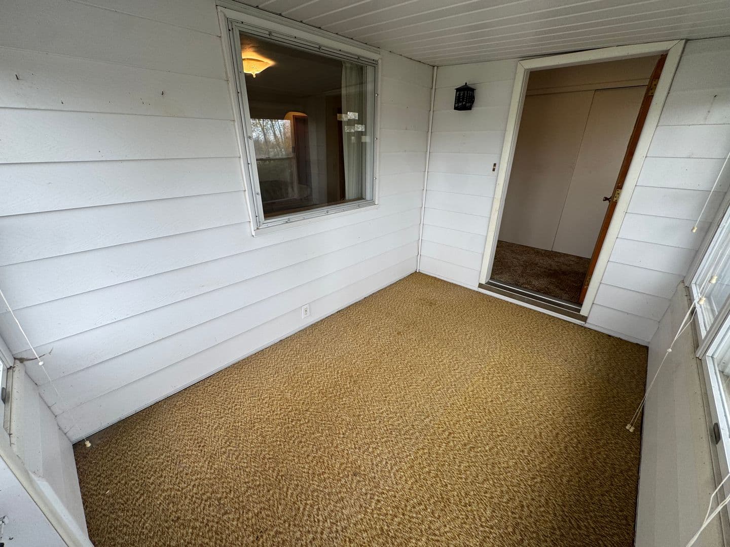 Broomfield House: 14981 Zuni St