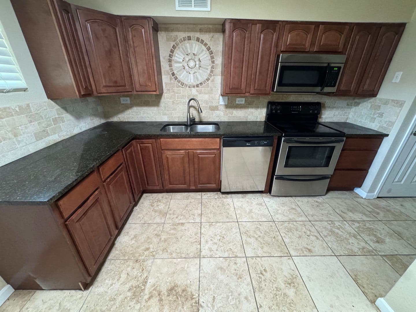 Denver House: 9444 E Girard Ave #7