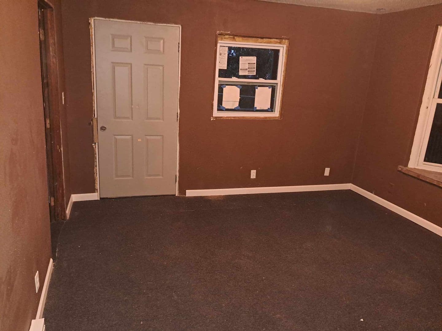 Clarksburg House: 225 Lynn Ave