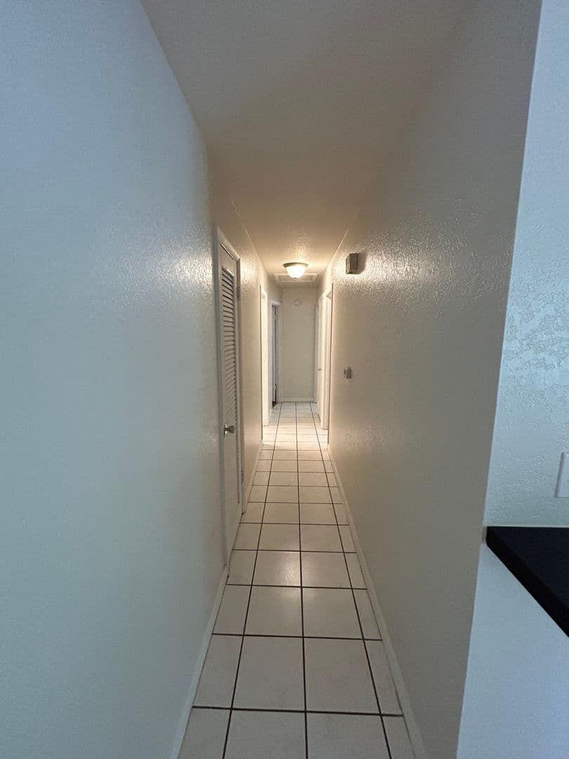 Gainesville House: 4601 NW 29th Terrace