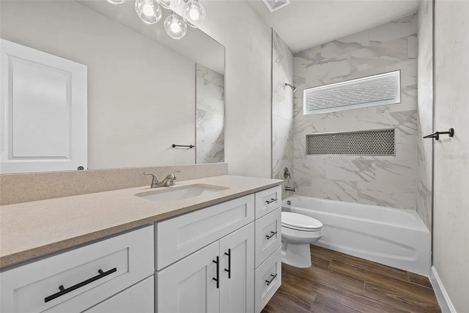 Gainesville House: 6724 SW 12th Lane