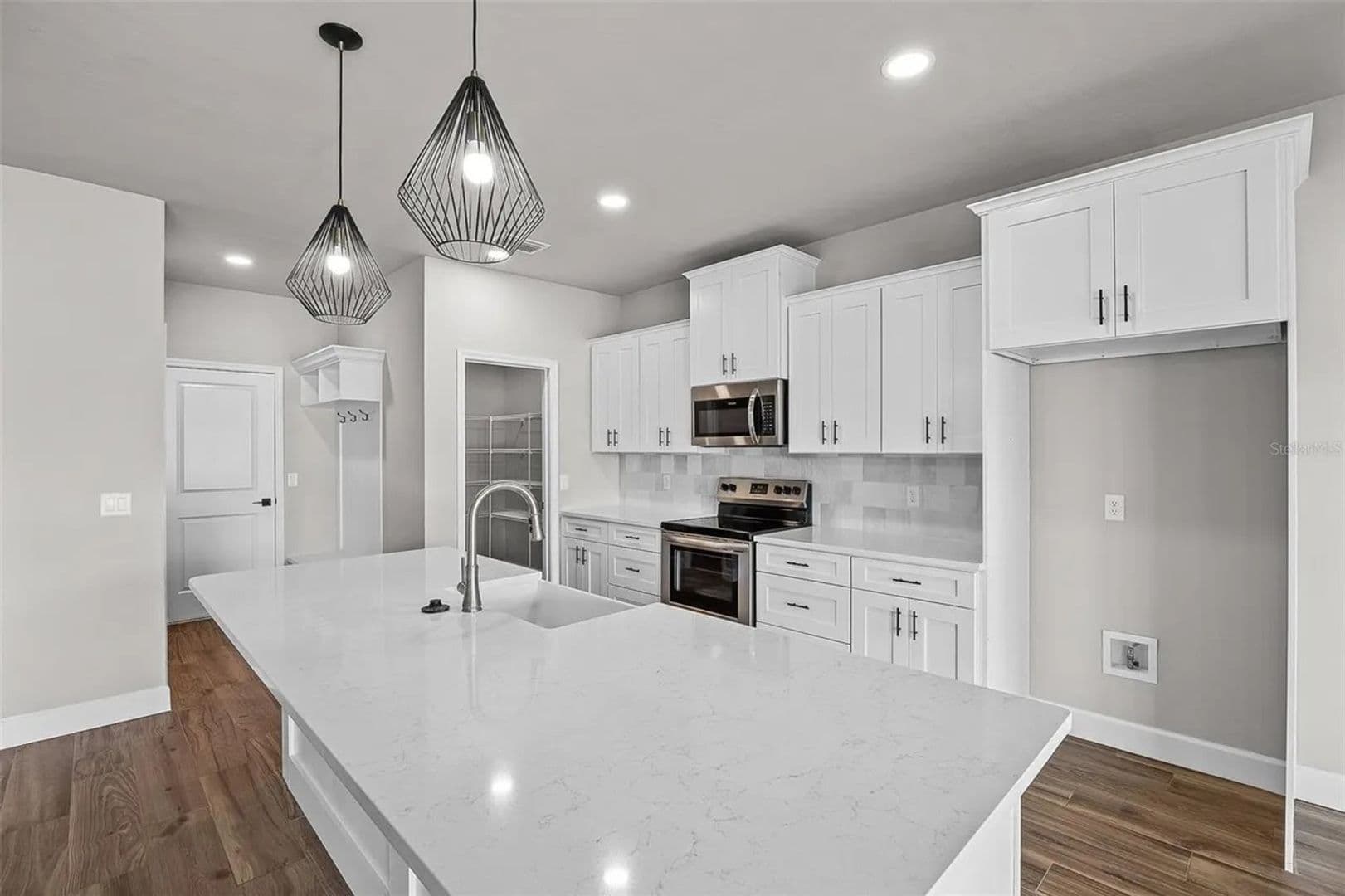 Gainesville House: 6724 SW 12th Lane