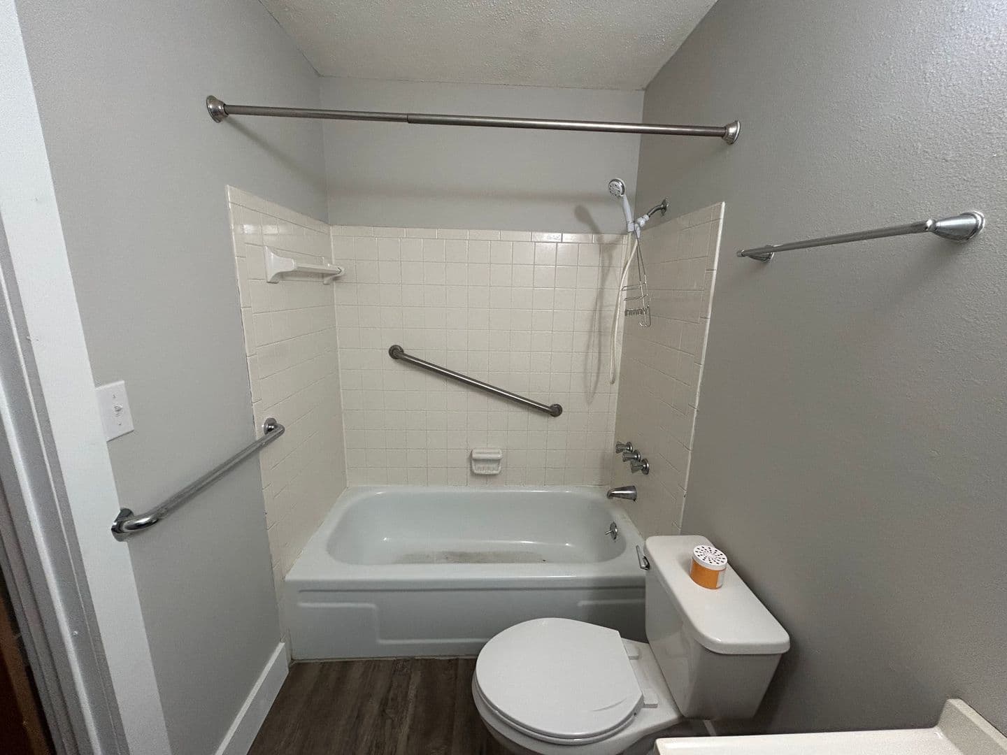 Alachua House: 13904 NW 142nd Place