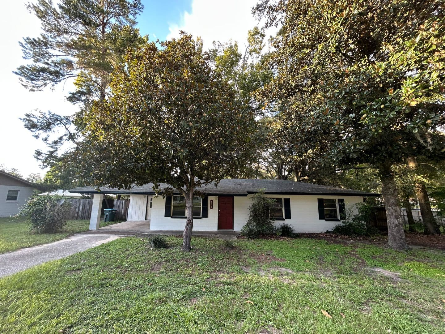 Alachua House: 13904 NW 142nd Place