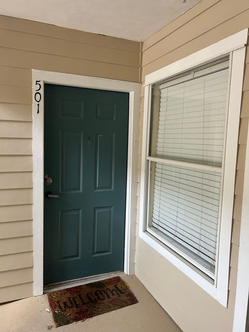 Gainesville House: 3800 SW 20th Ave. #501
