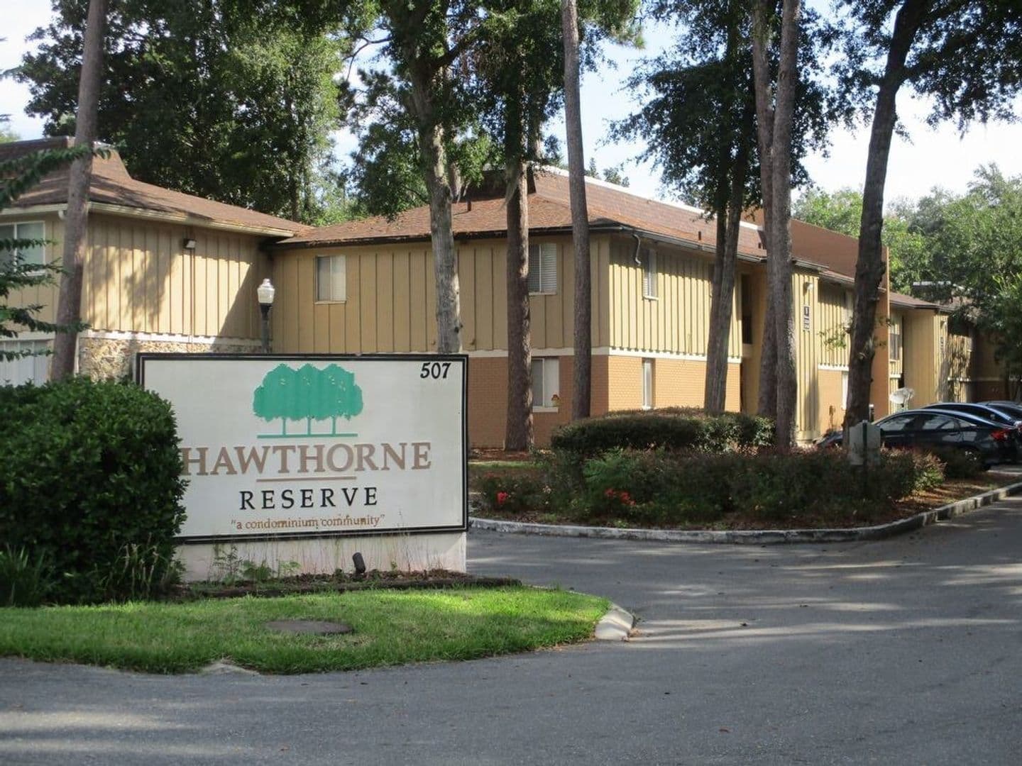 Gainesville House: 507 NW 39th Road