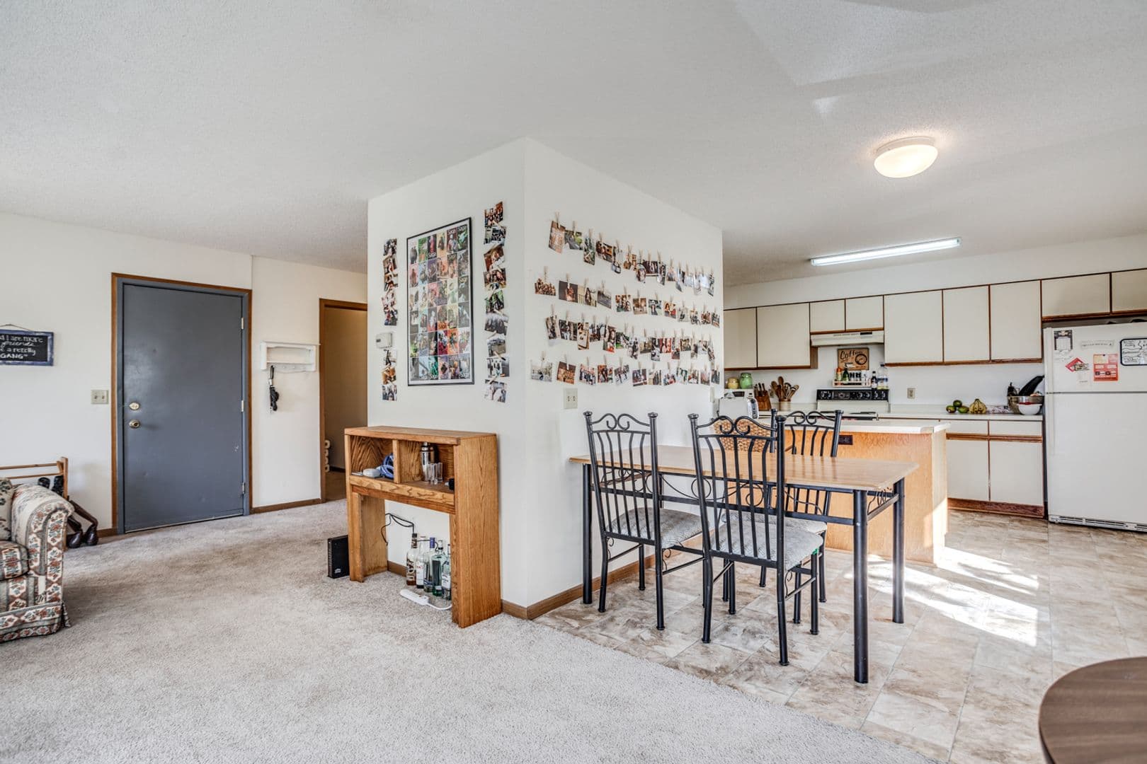 Minneapolis Apartment: 646-650 Ontario Street SE