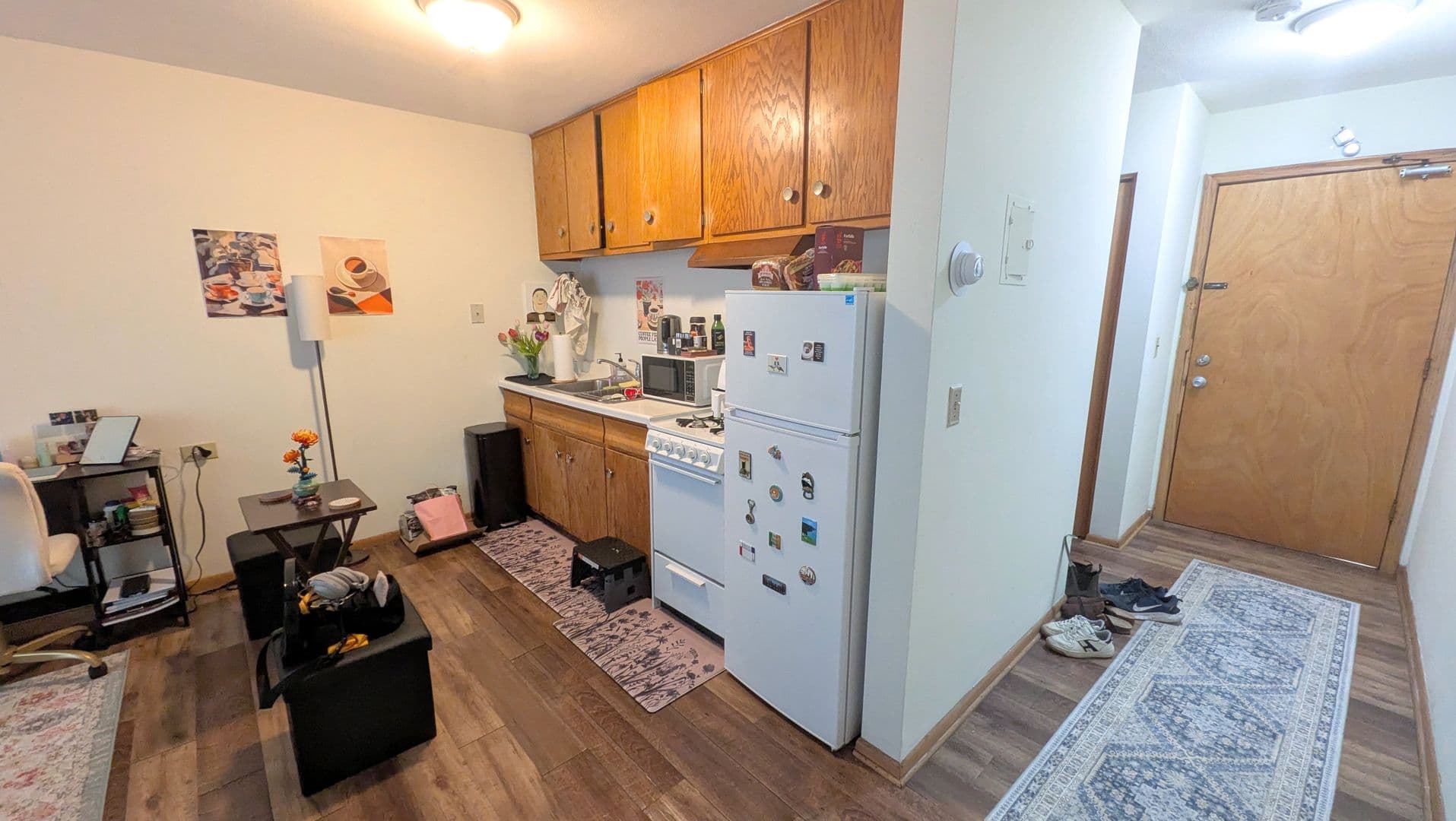 Minneapolis Apartment: 1215 4th Street SE