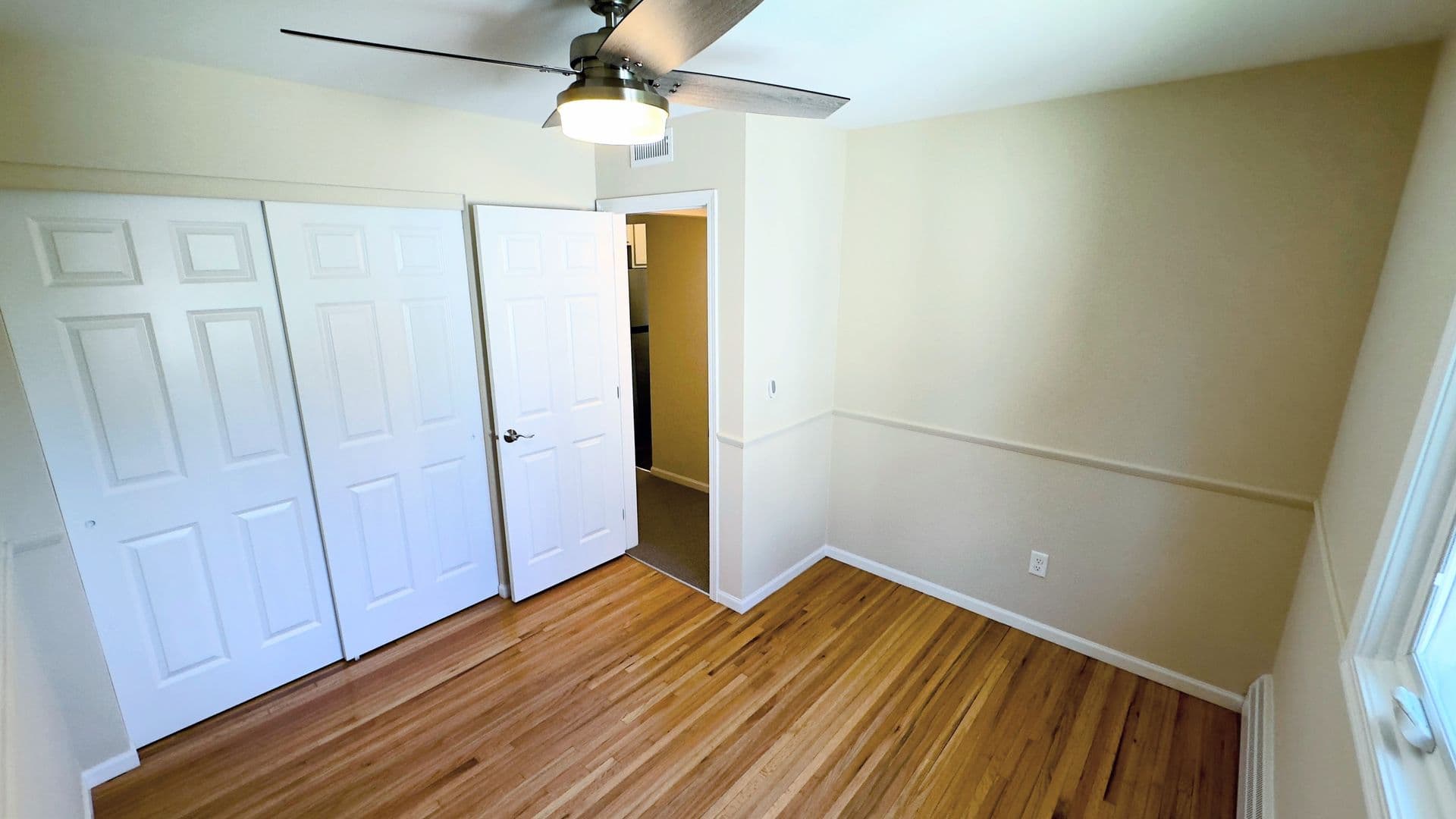 Minneapolis Apartment: 2902 Polk Street NE