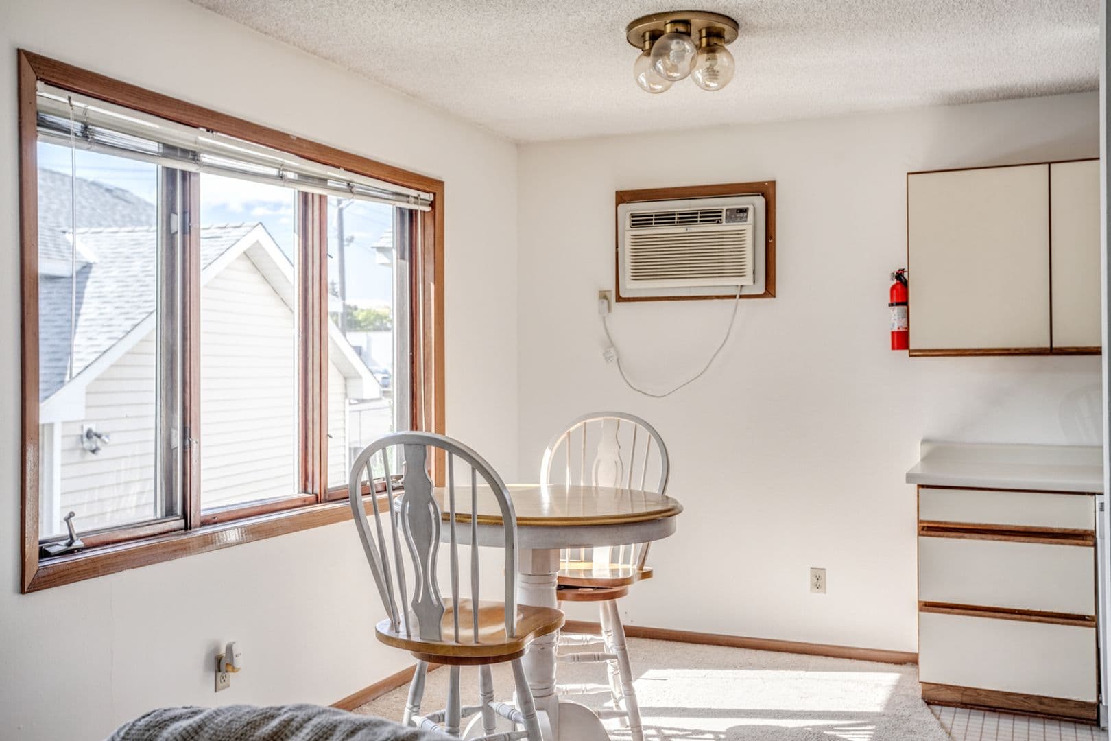 Minneapolis Apartment: 721 10th Ave SE