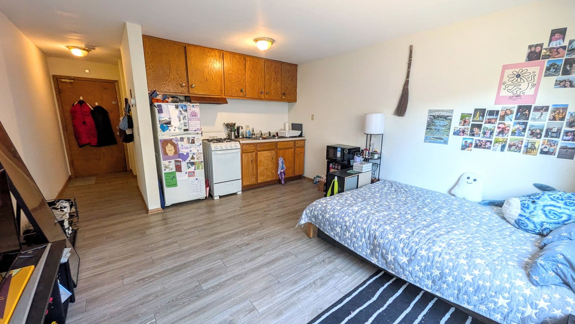 Minneapolis Apartment: 1215 4th Street SE