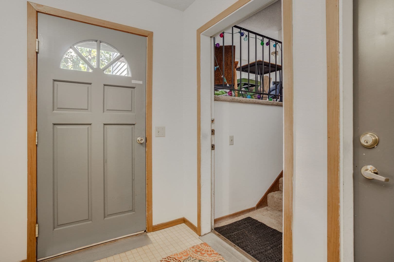 Minneapolis Apartment: 816 SE 9th Avenue