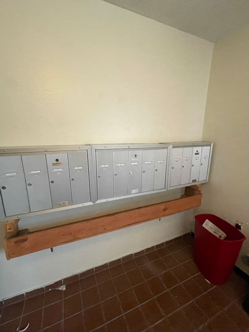 Stockton Apartment: 8037 N. El Dorado Street