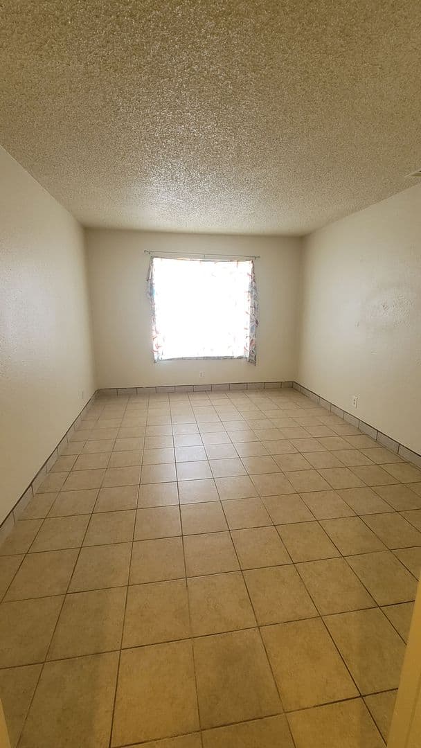 Stockton Apartment: 8037 N. El Dorado Street