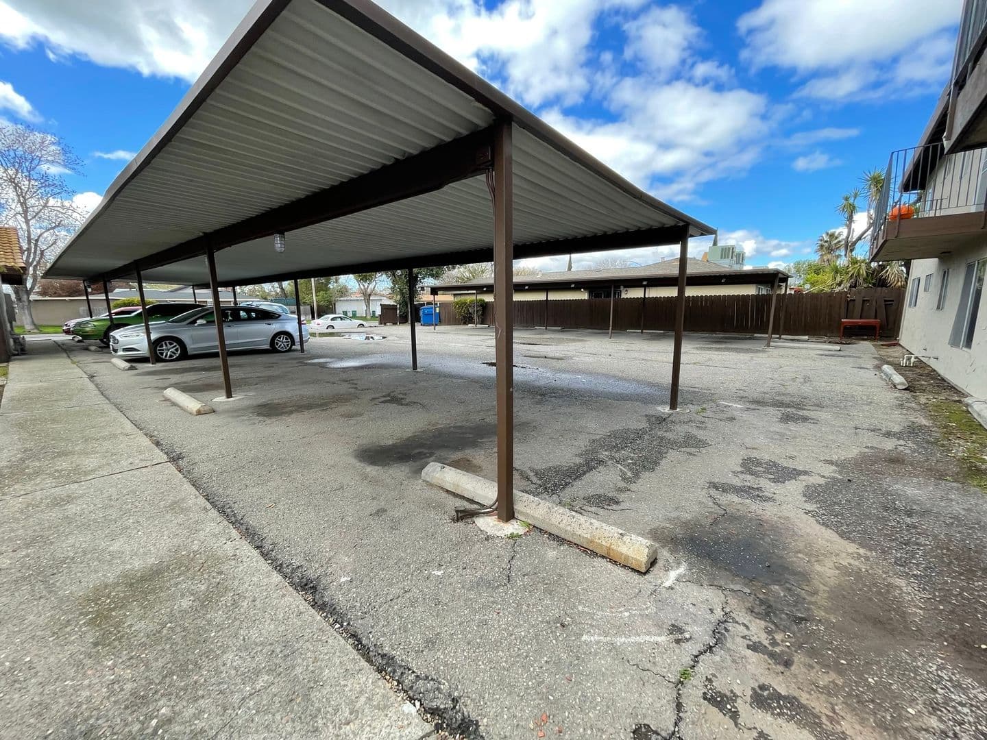 Stockton Apartment: 8037 N. El Dorado Street