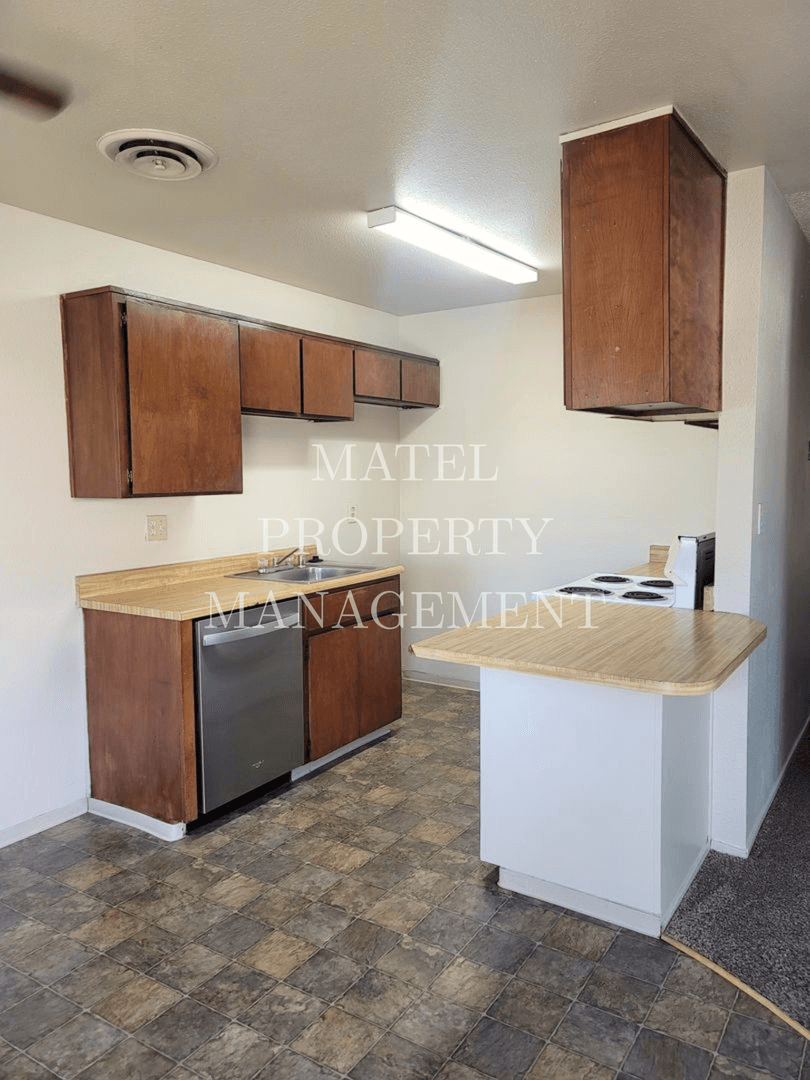 MODESTO Apartment: 3308 SHERWOOD AVE #9