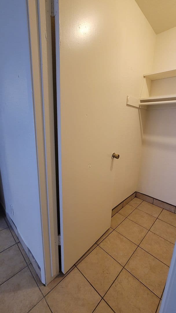 Stockton Apartment: 8037 N. El Dorado Street