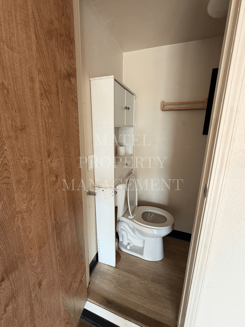 MODESTO House: 2113 ILLINOIS AVE