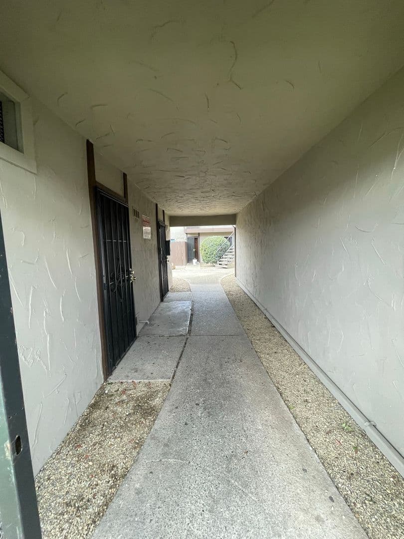 Stockton Apartment: 8037 N. El Dorado Street