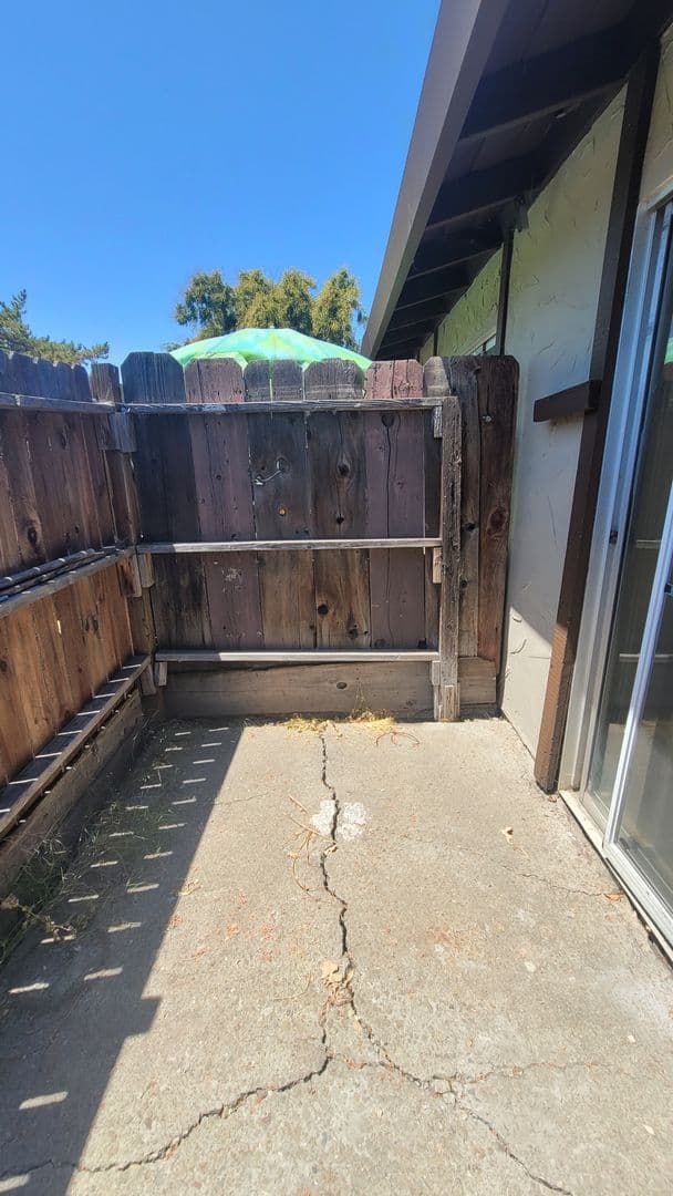 Stockton Apartment: 8037 N. El Dorado Street