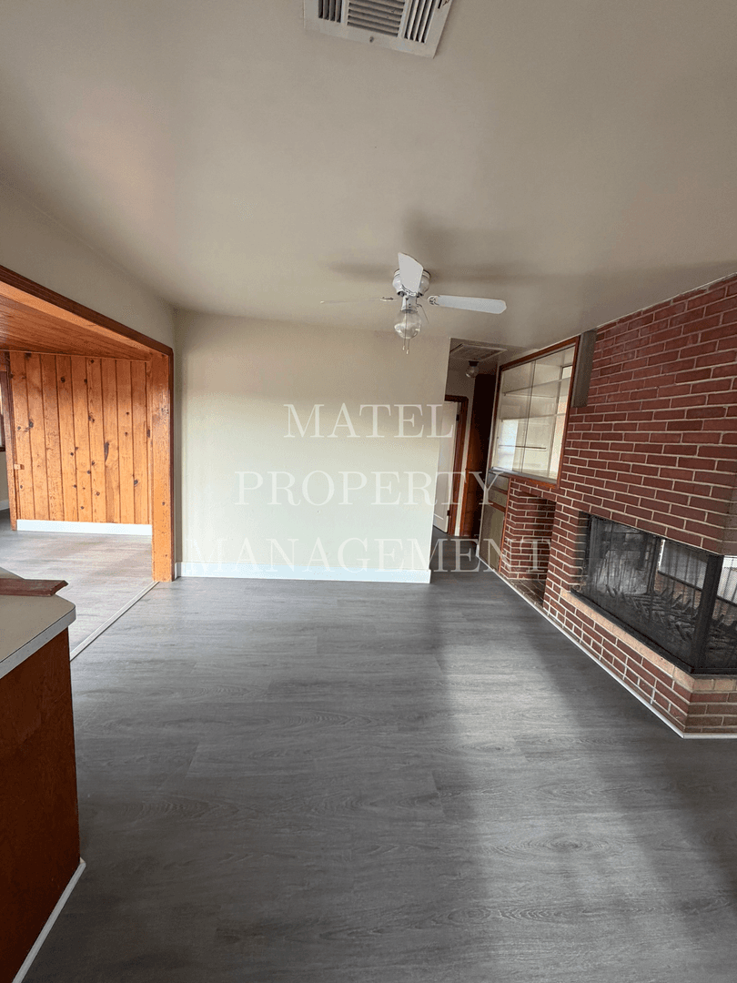 MODESTO House: 2113 ILLINOIS AVE