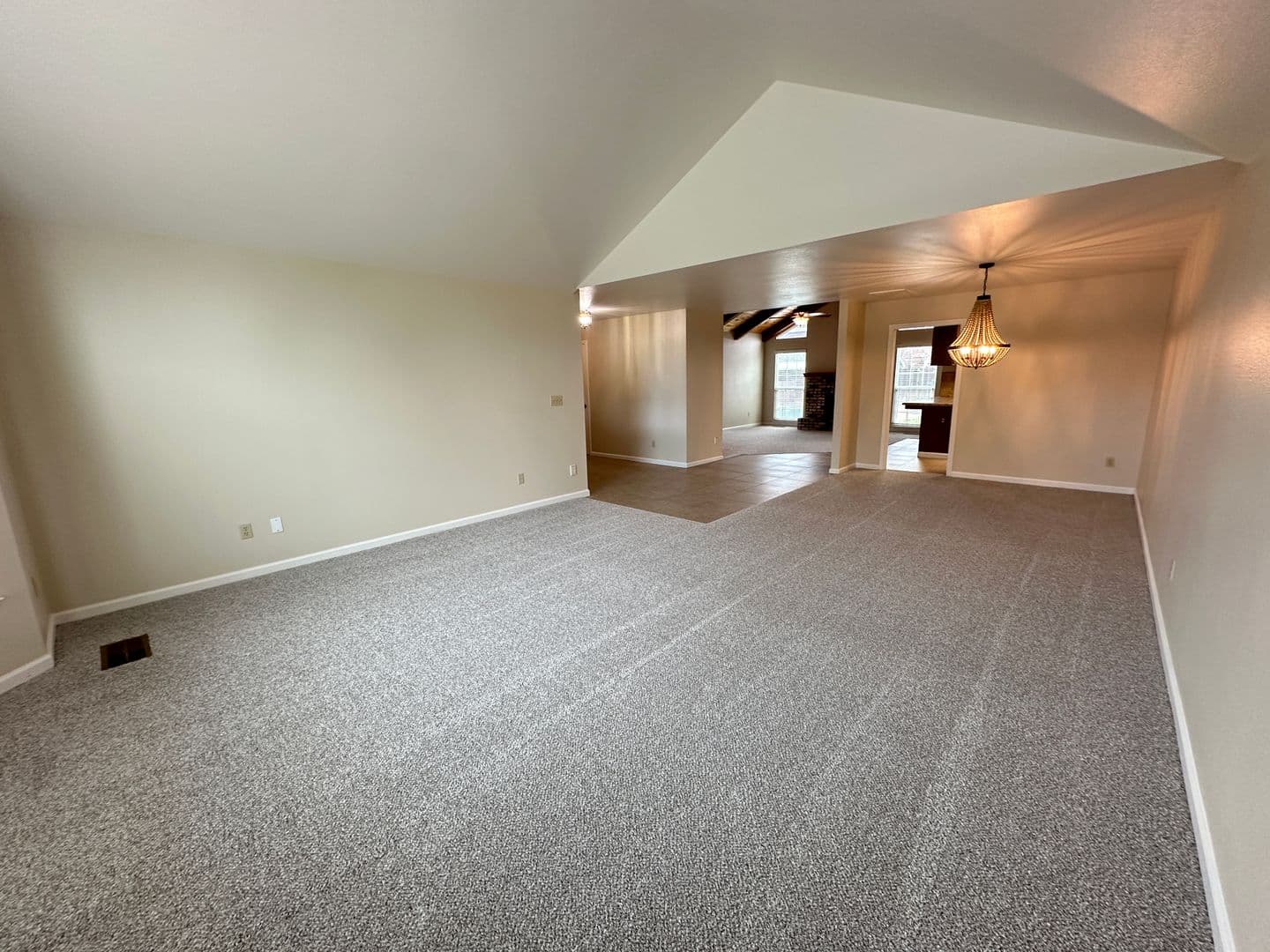 Turlock House: 1780 Paddock Lane