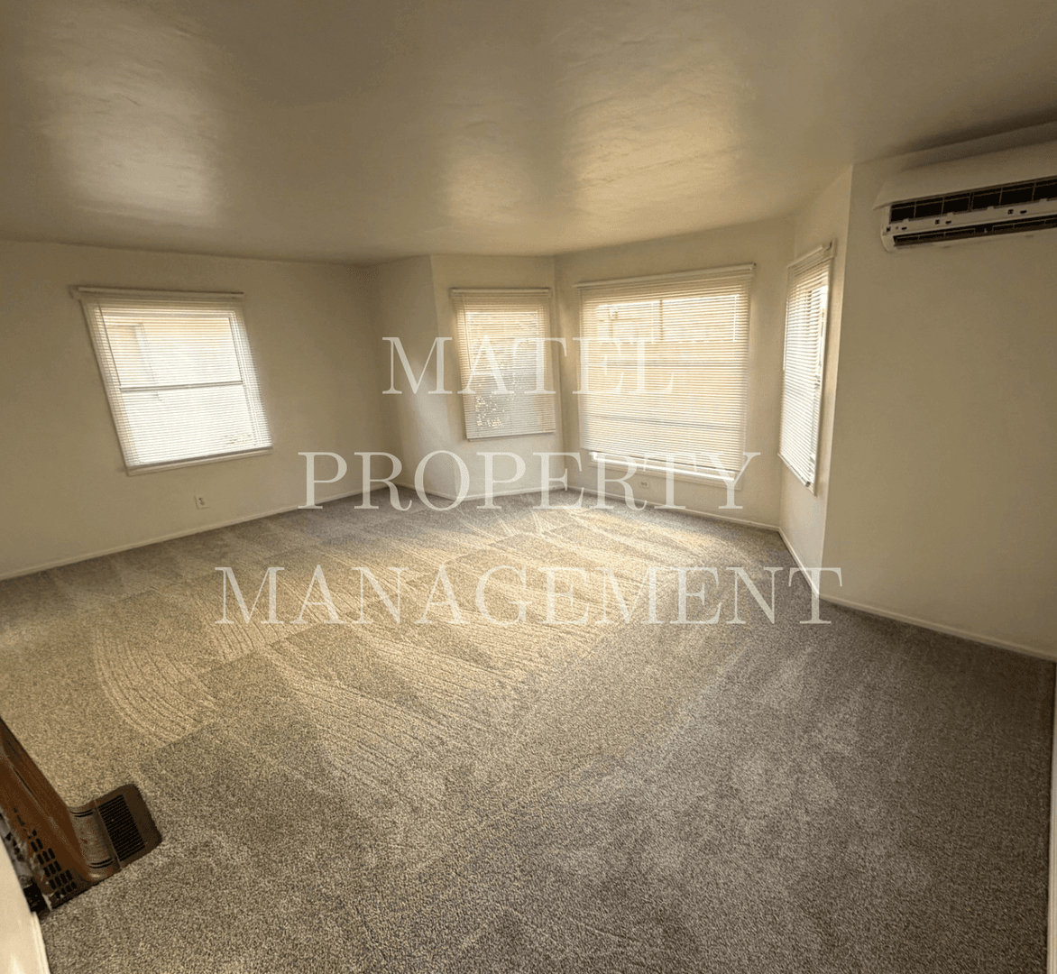 TURLOCK Apartment: 101,103,105,107,109,111 E. CANAL DR