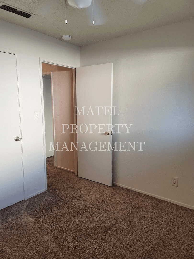 MODESTO Apartment: 3308 SHERWOOD AVE #9