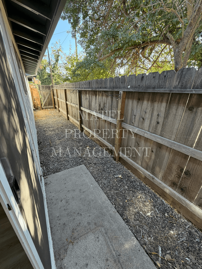 MODESTO Apartment: 618 SEVENTEENTH ST