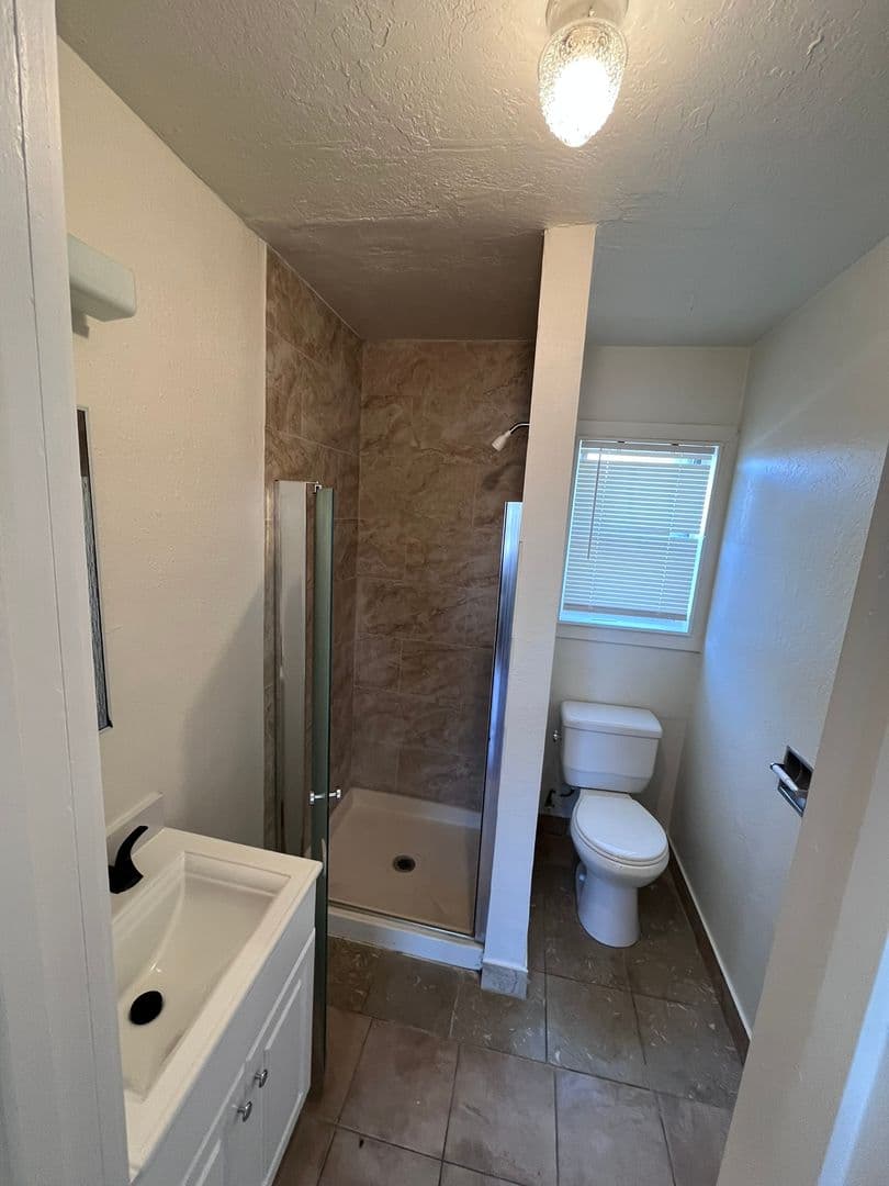 CERES Apartment: 2250 FIFTH ST 1-11