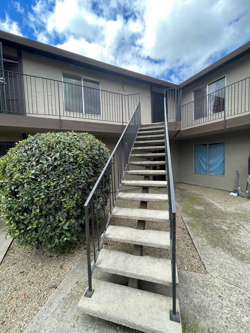 Stockton Apartment: 8037 N. El Dorado Street