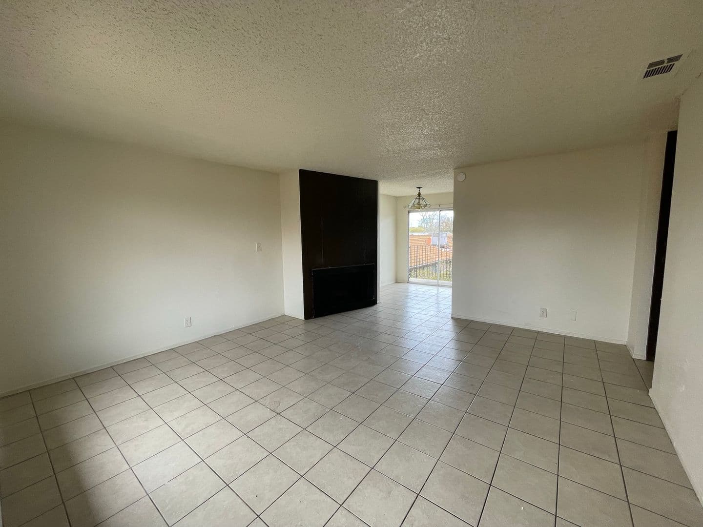 Stockton Apartment: 8037 N. El Dorado Street
