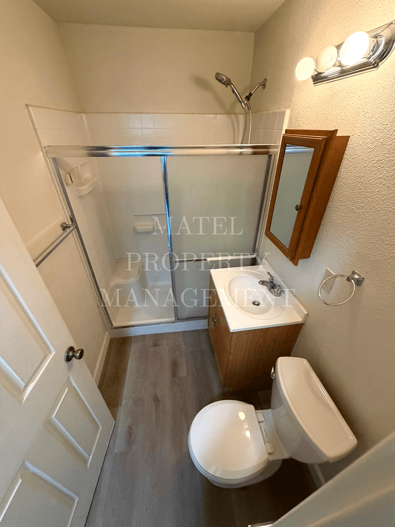 MODESTO Apartment: 618 SEVENTEENTH ST