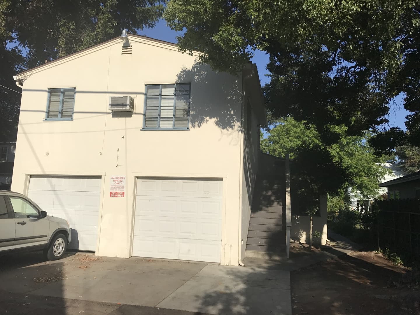 MODESTO Apartment: 536 & 536 1/2 COLLEGE AVE