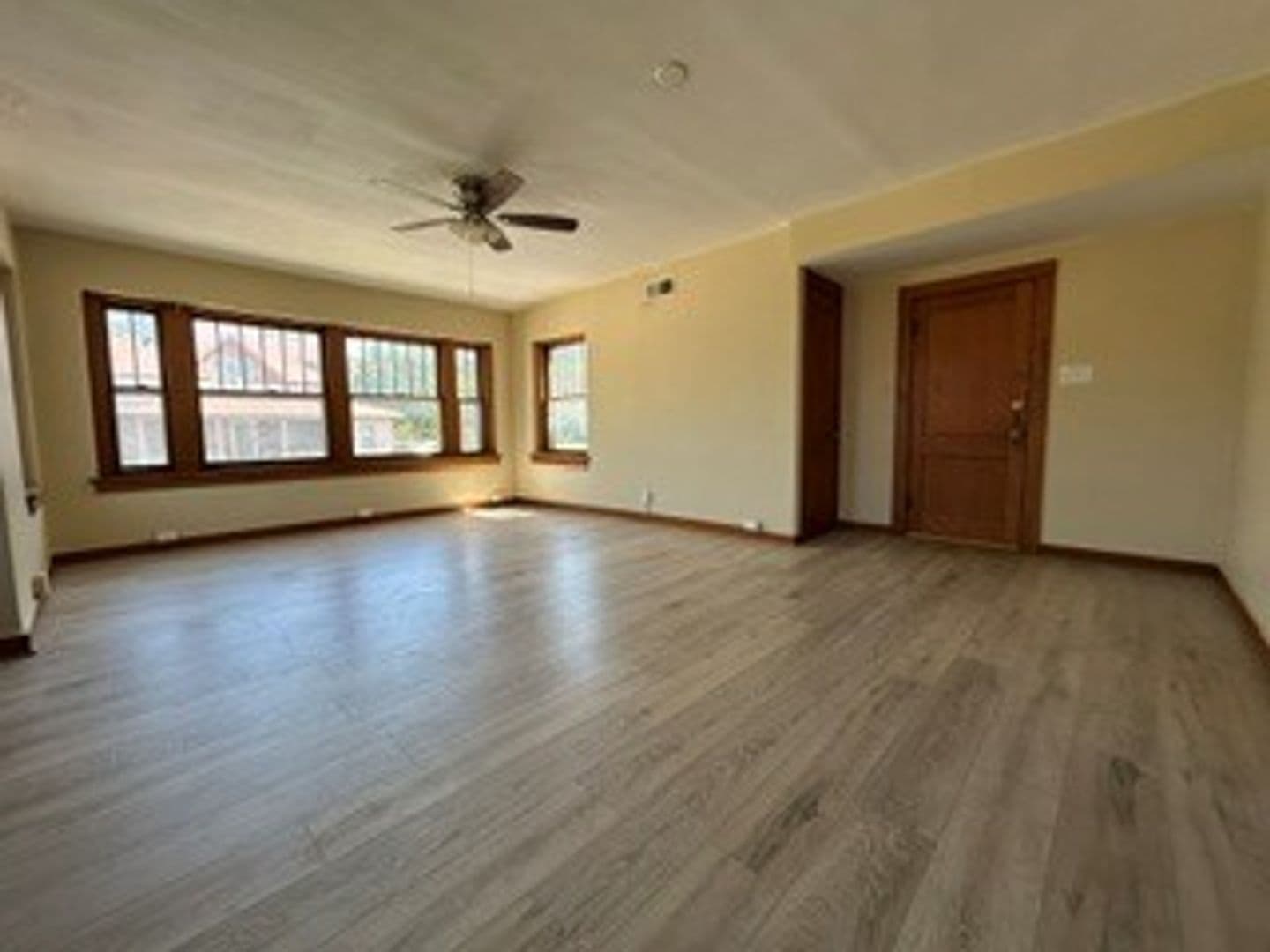 Herington House: 119 S A Apt 4
